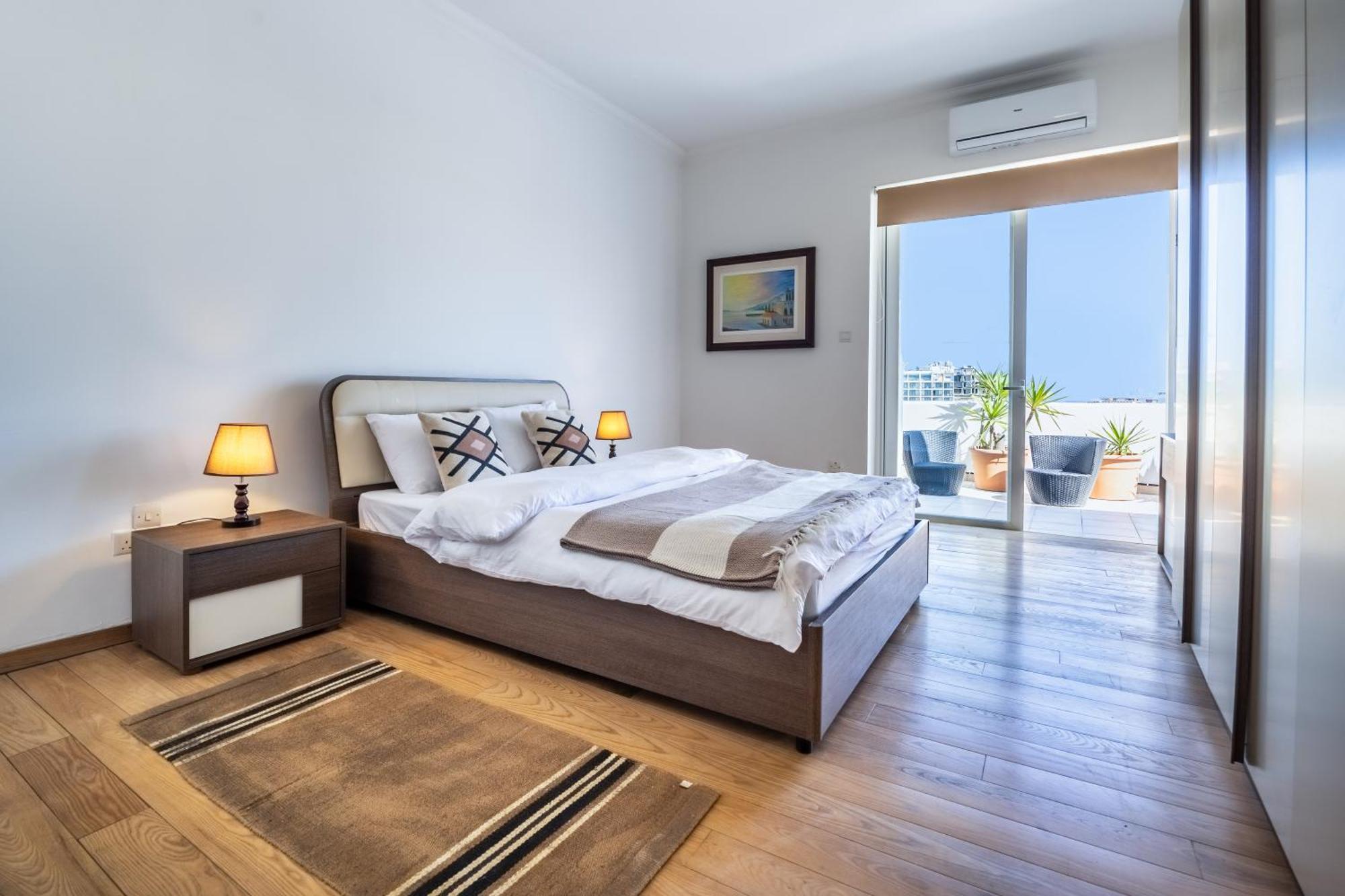 דירות סליאמה Stunning - Seaview Penthouse 3-Bed + Parking מראה חיצוני תמונה